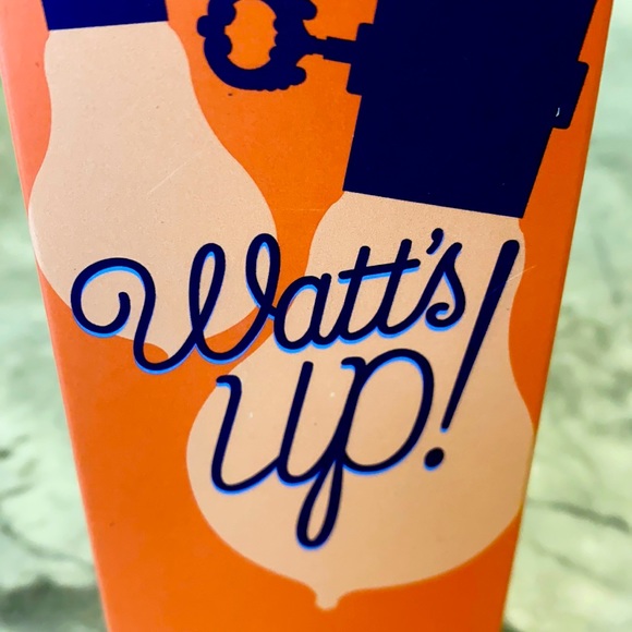 Meet your Posher, Phuong - Picture 1 of 1